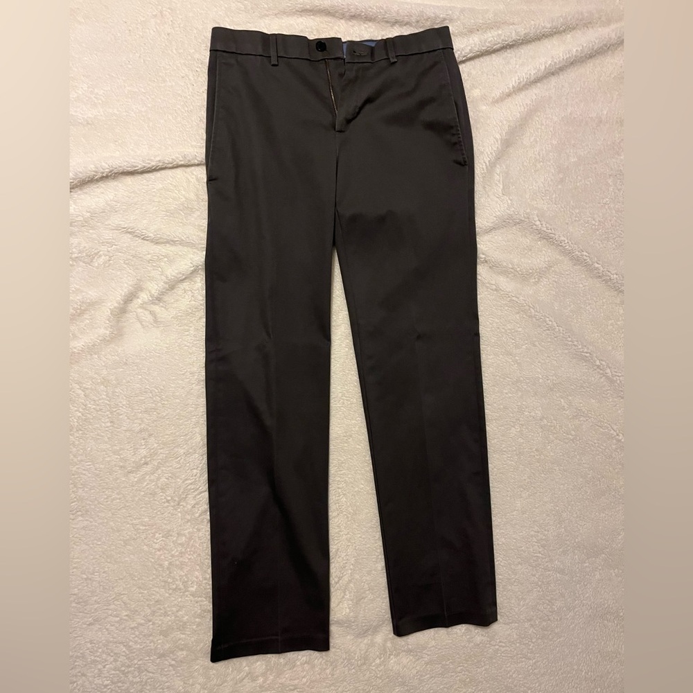 Haggar Straight Fit Slacks, 30 x 32 pants
